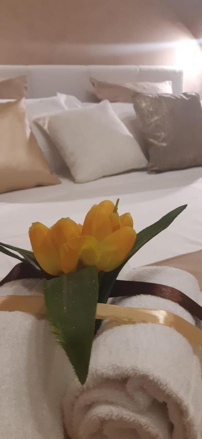 Politeama Center Bed and Breakfast Παλέρμο Εξωτερικό φωτογραφία